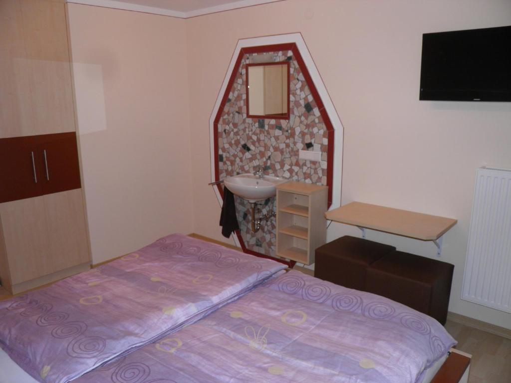 Ulnhof Daire Mariapfarr Oda fotoğraf